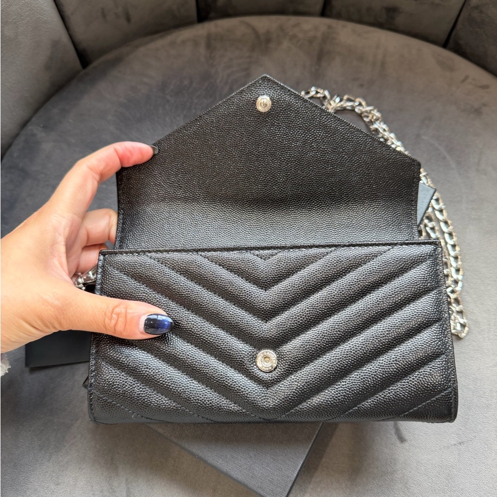 YSL envelope monogram flap wallet on chain crossbody bag - Picture 6 of 17